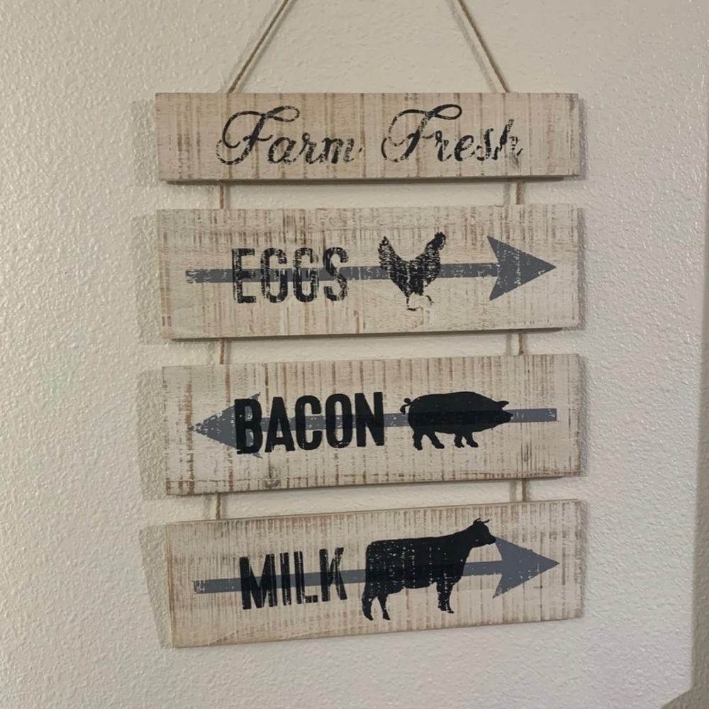 Farm house sign